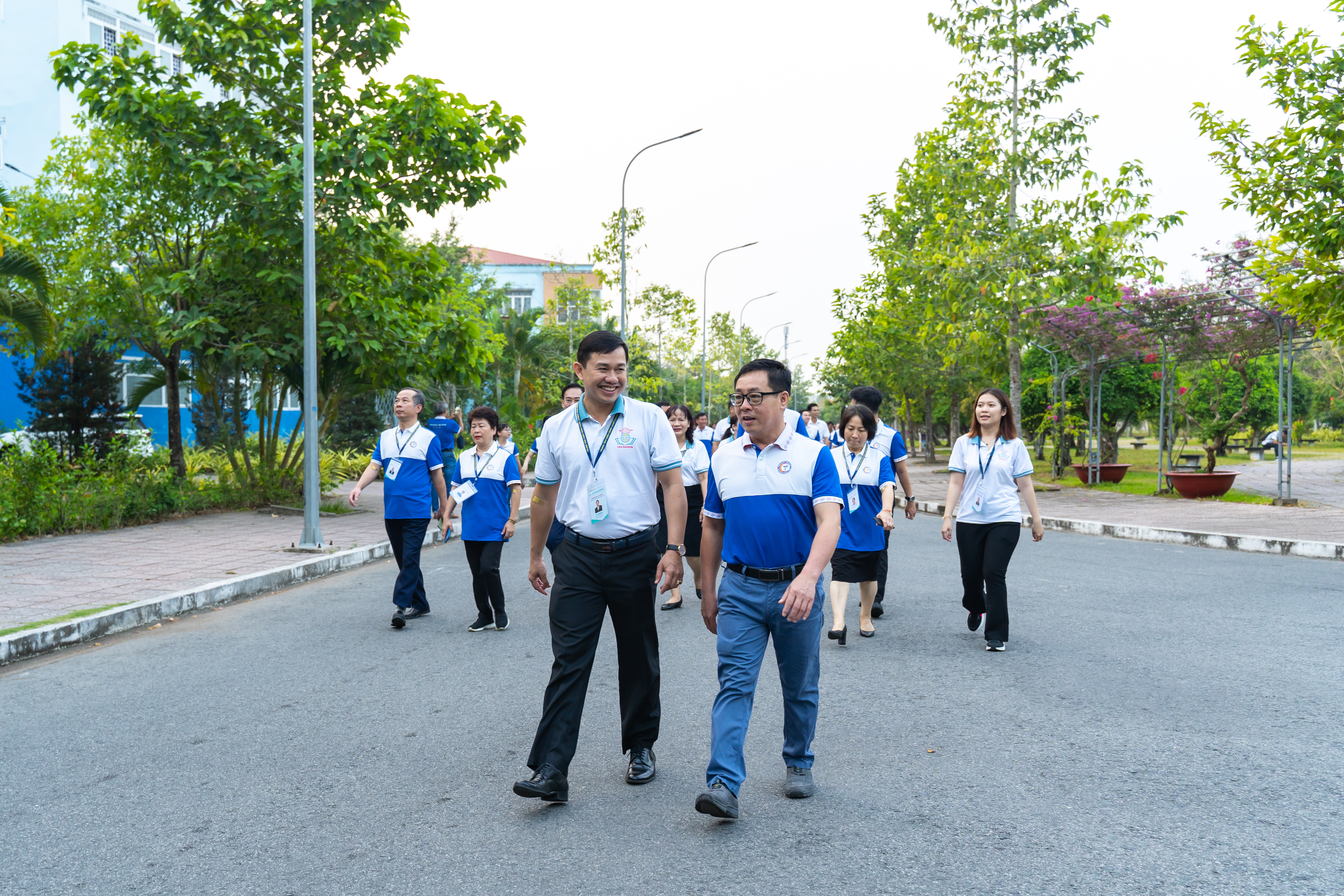 MTU00909.jpg